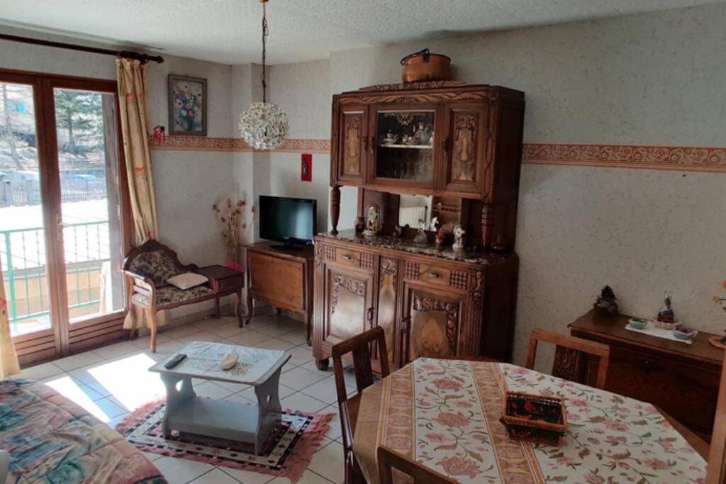 Maison Calme Independante Et Vue Sur Les Montagnes Briançon Eksteriør bilde